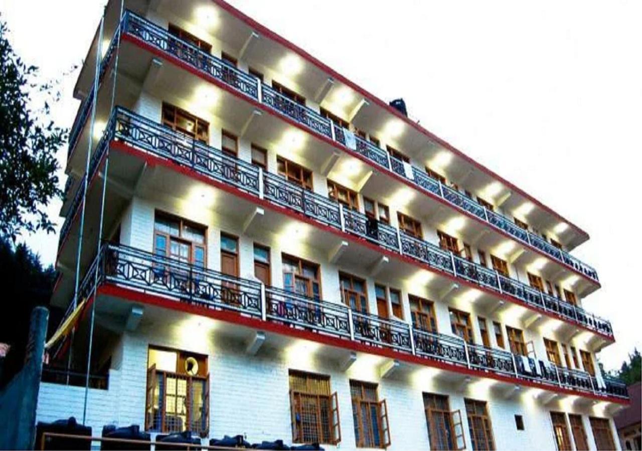 Himalayan Regency Near Mall Road Manāli Kültér fotó